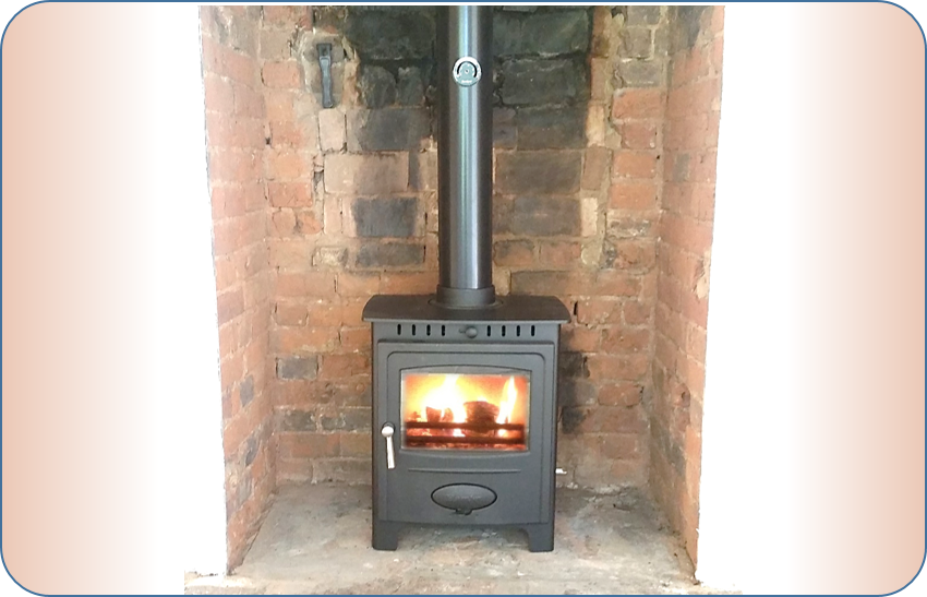 Ecoburn 5 Plus freestanding stove from Arada
